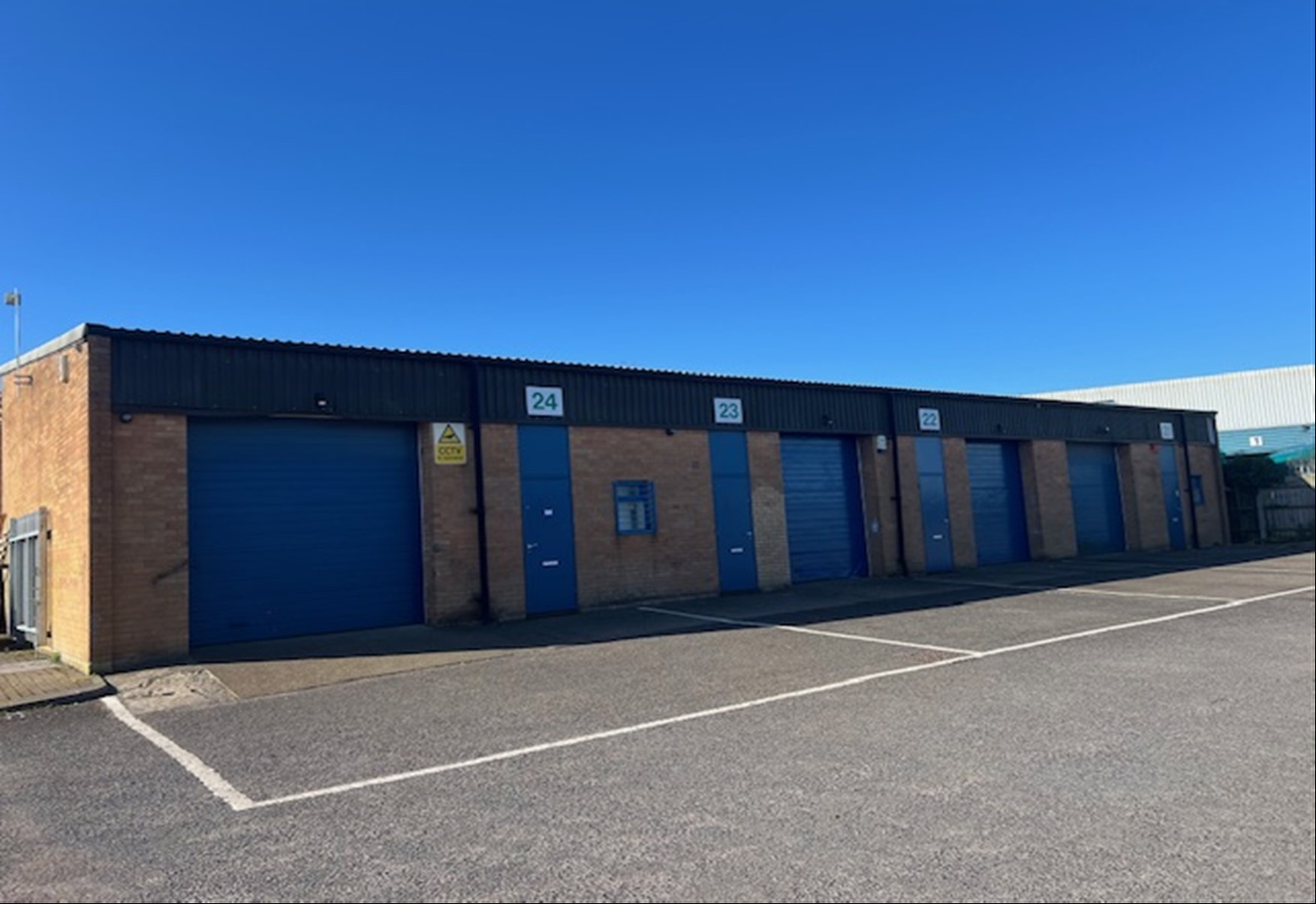 Industrial Unit in Nuneaton - photo 2